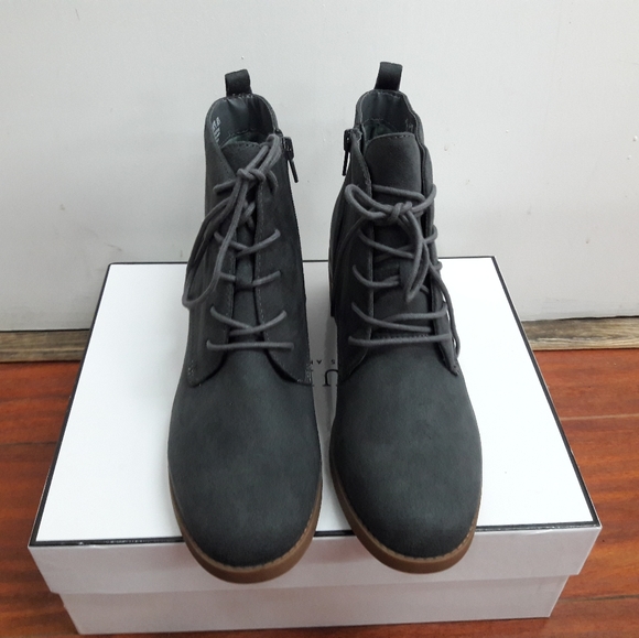 Carlos Santana - Picture 4 of 4